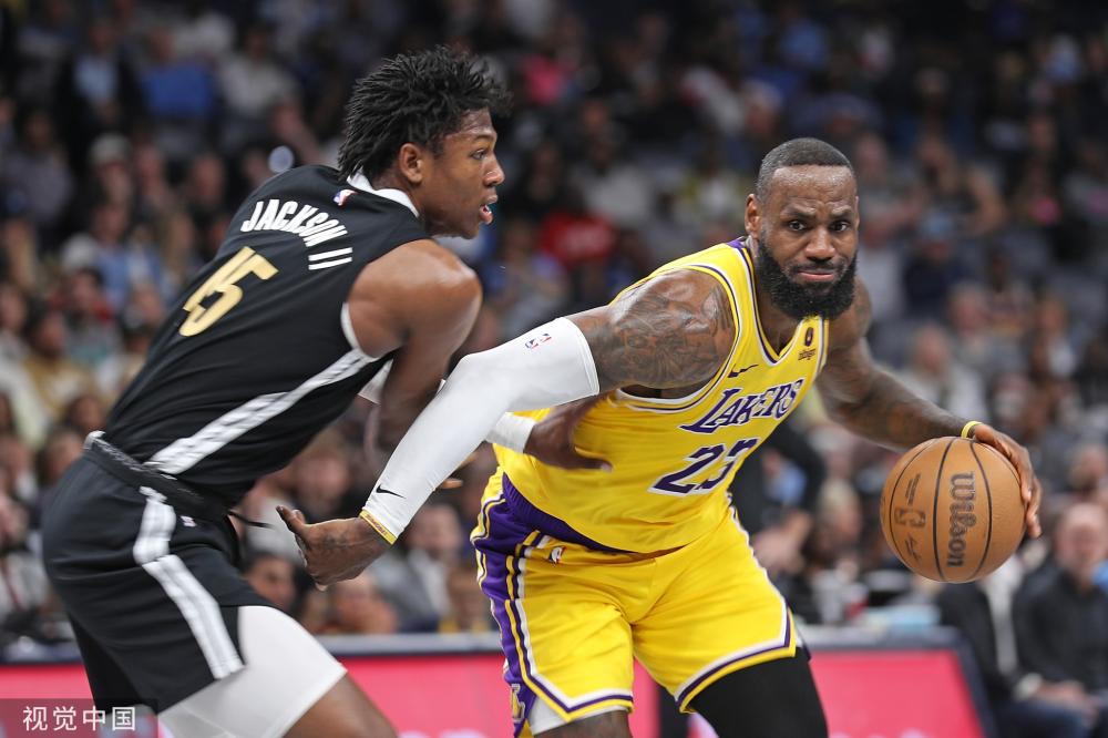 更多悬念 更多悬念