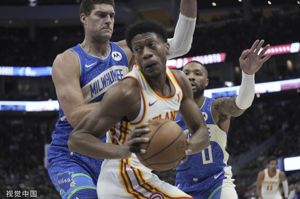 雪地足球的 雪地足球的